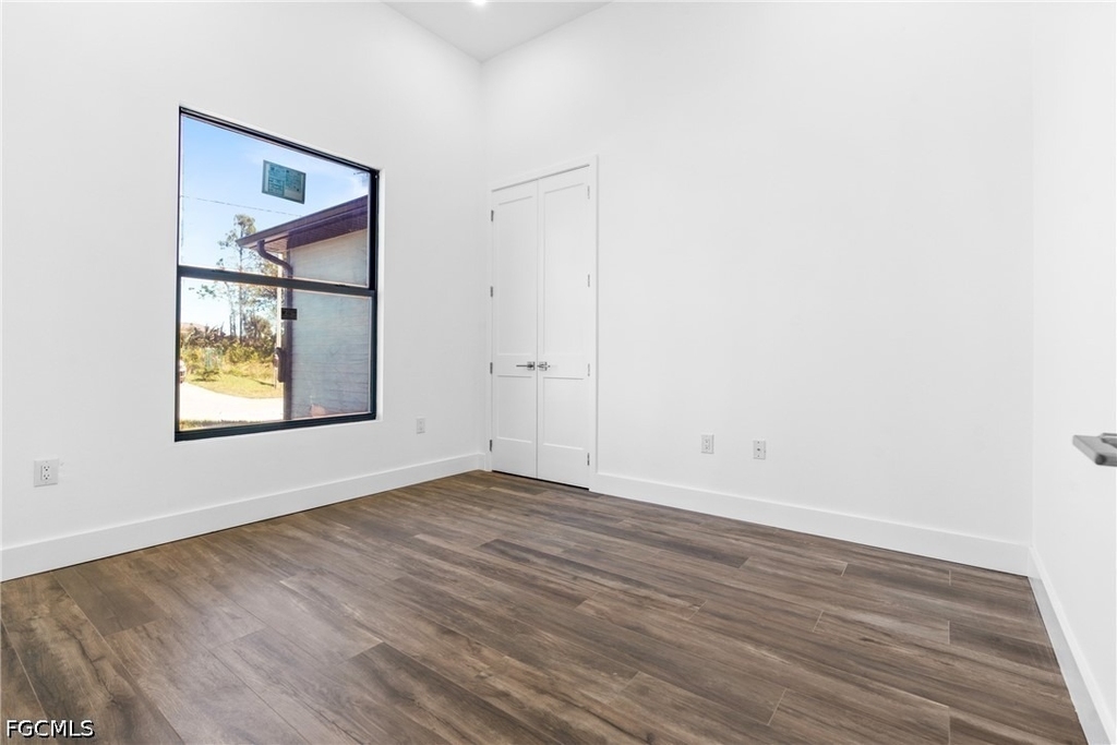 2803 44th Street Sw - Photo 12