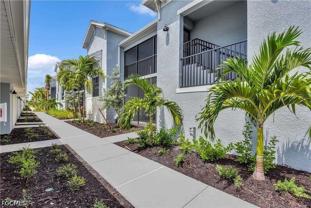 14271 Heritage Landing Boulevard - Photo 1