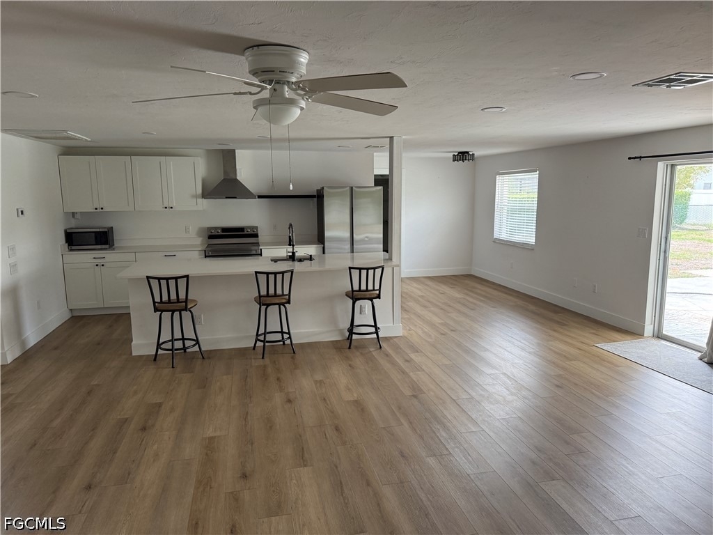 1463 Tanglewood Parkway - Photo 2
