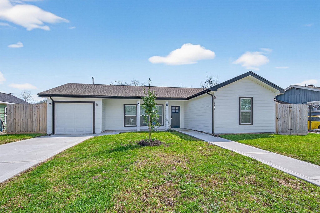 2202 Alabama Street - Photo 1