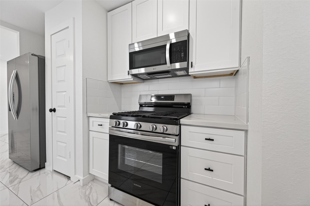 2202 Alabama Street - Photo 18
