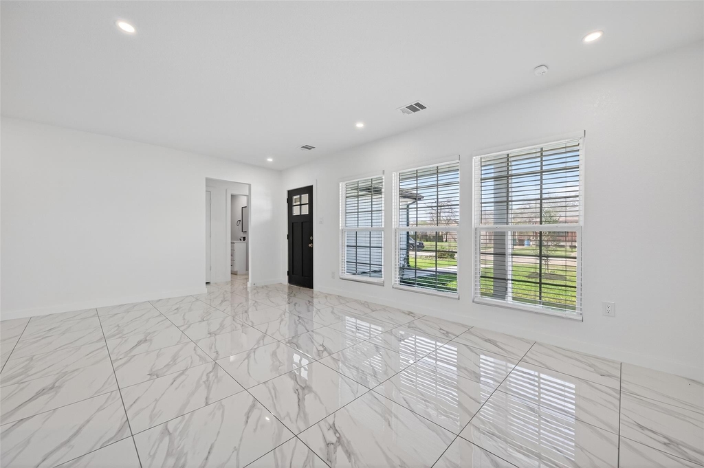2202 Alabama Street - Photo 7