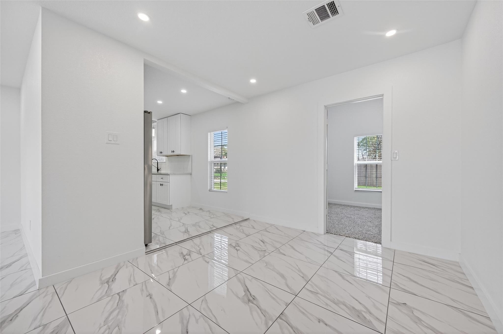 2202 Alabama Street - Photo 9