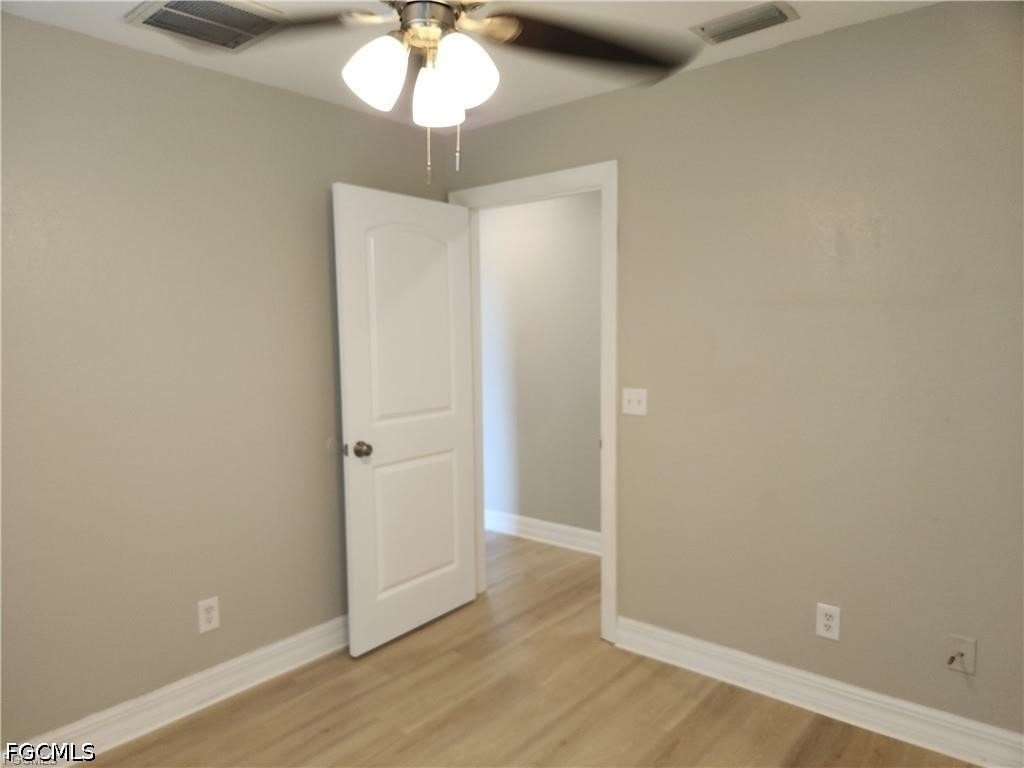 827 Ne 23rd Terrace - Photo 13