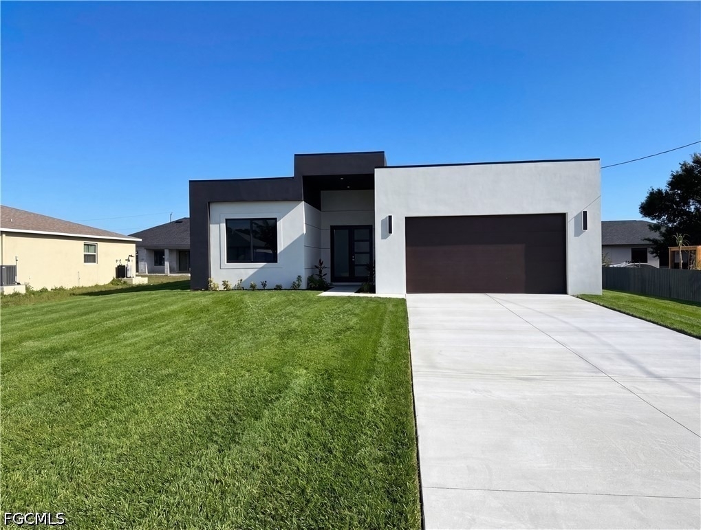 477 Rayford Street - Photo 2