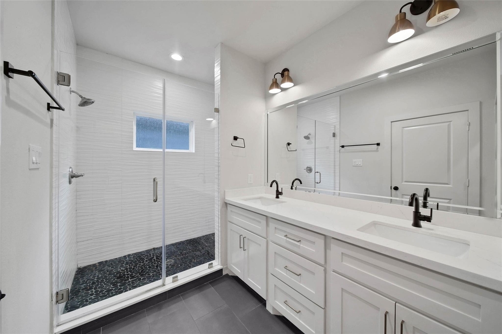 3322 Delhi Street - Photo 11