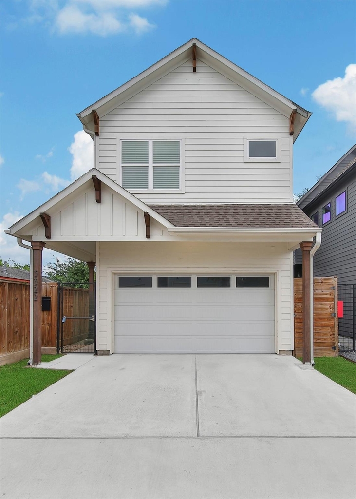3322 Delhi Street - Photo 0
