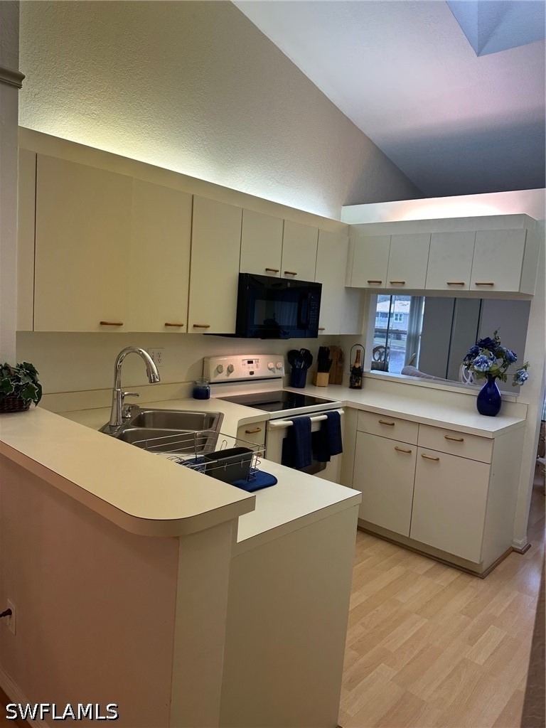 306 Emerald Bay Circle - Photo 3