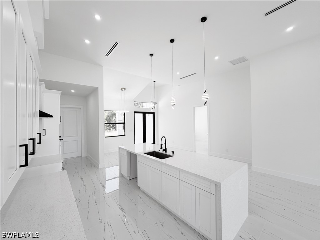 2607 49th Street W - Photo 5