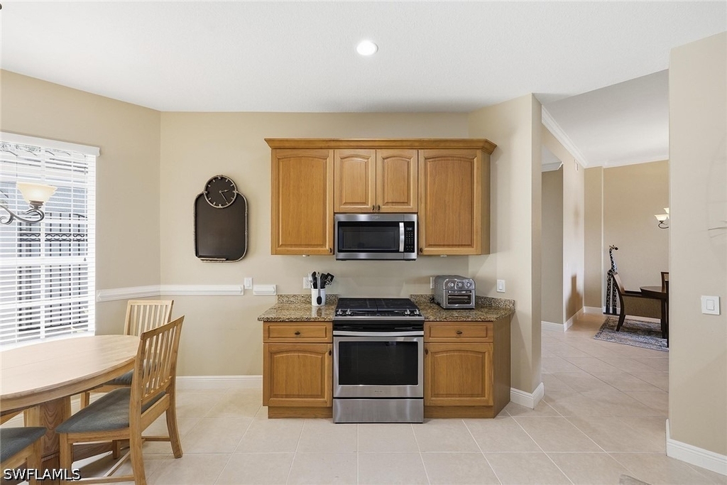 9243 Tesoro Lane - Photo 10