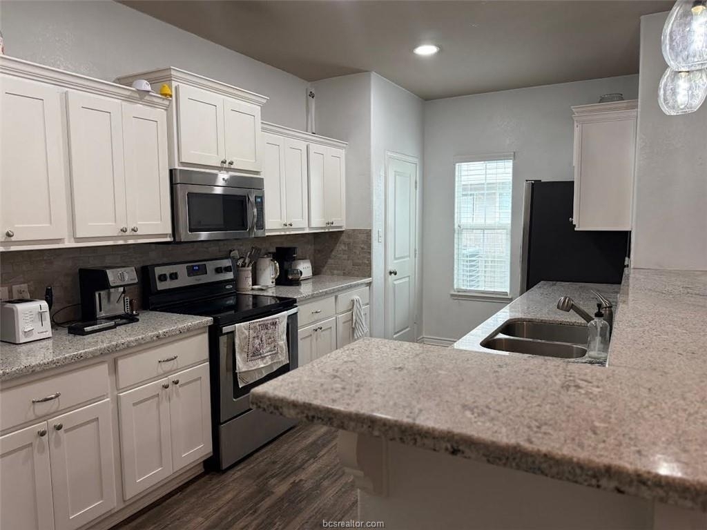 3420 Summerway Drive - Photo 0