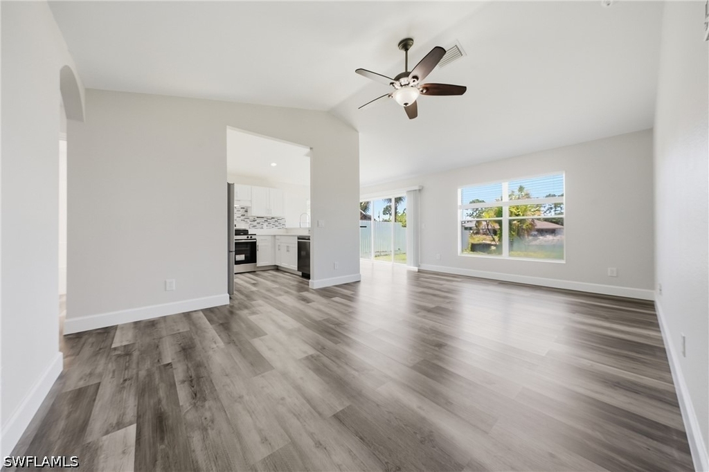 4621 25th Street Sw - Photo 11