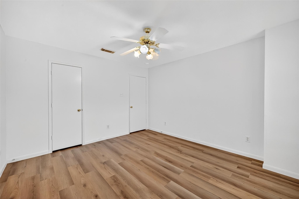 8366 Golf Green Circle - Photo 23