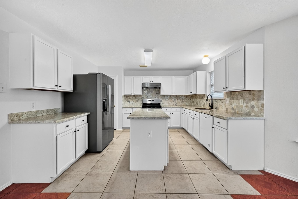 8366 Golf Green Circle - Photo 12