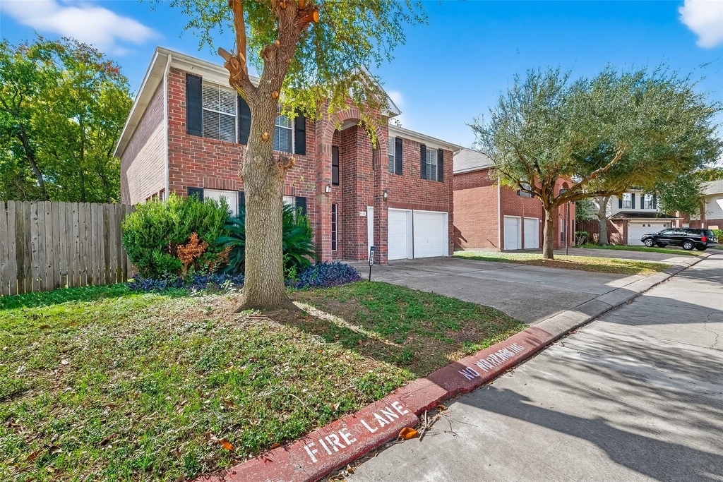 8366 Golf Green Circle - Photo 1