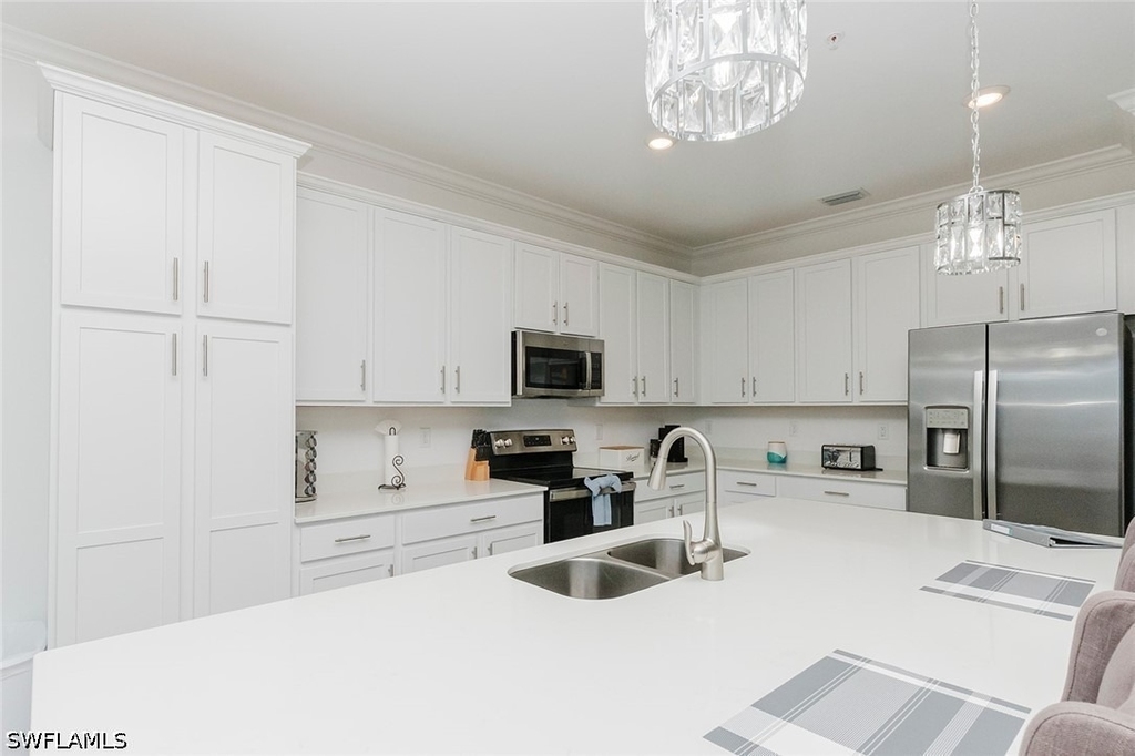 6046 National Boulevard - Photo 8
