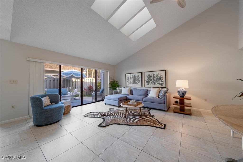 878 Meadowland Drive - Photo 3