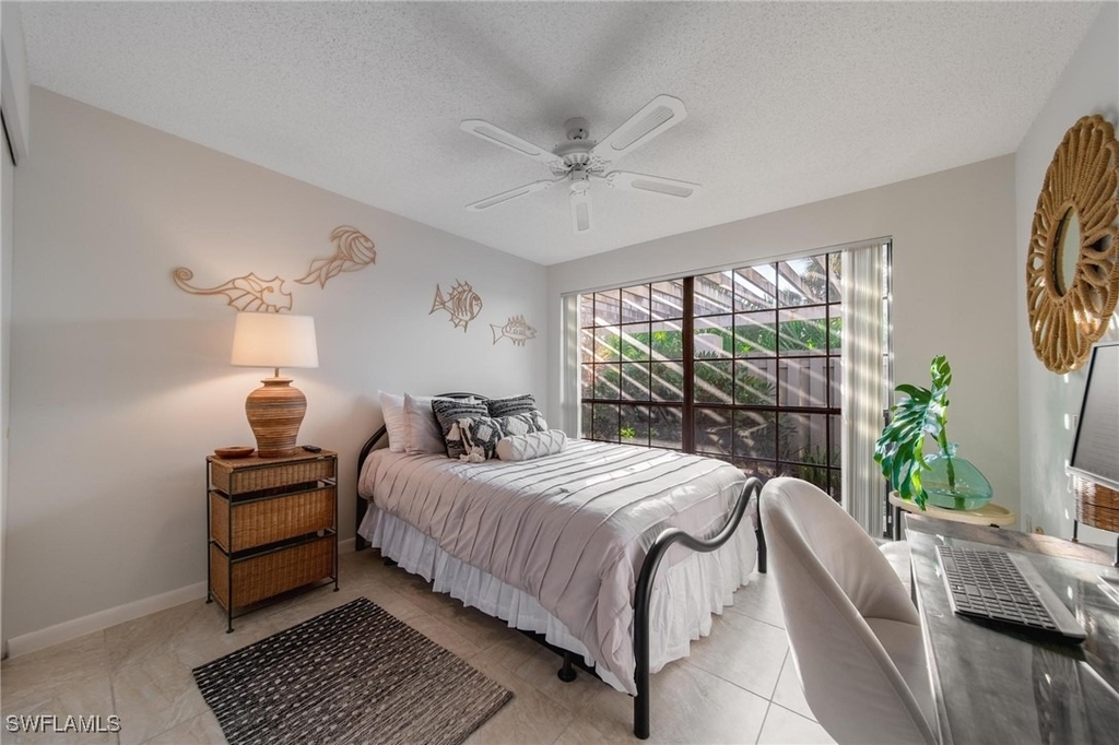 878 Meadowland Drive - Photo 12
