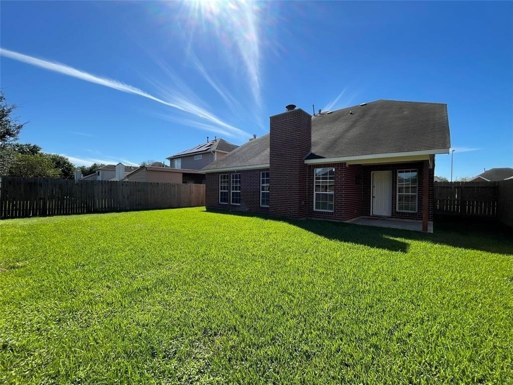 6638 Chantalle Drive - Photo 24