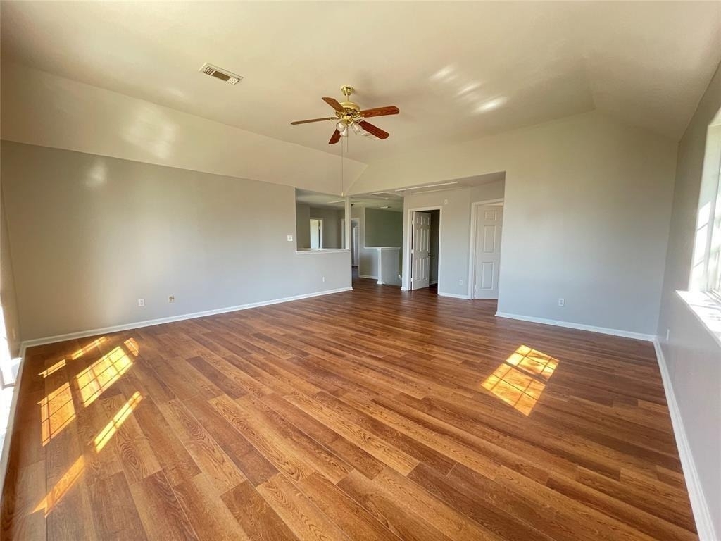 6638 Chantalle Drive - Photo 17