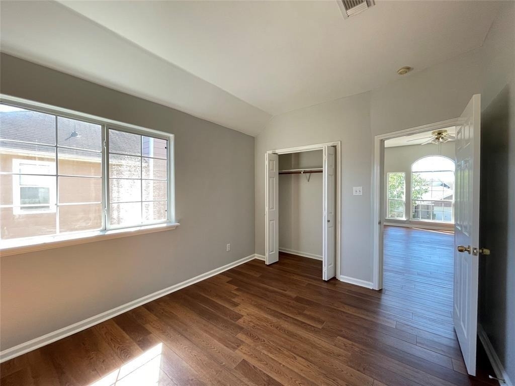 6638 Chantalle Drive - Photo 19
