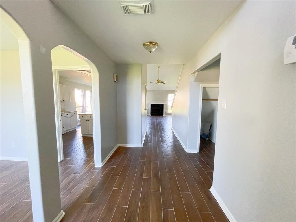 6638 Chantalle Drive - Photo 1