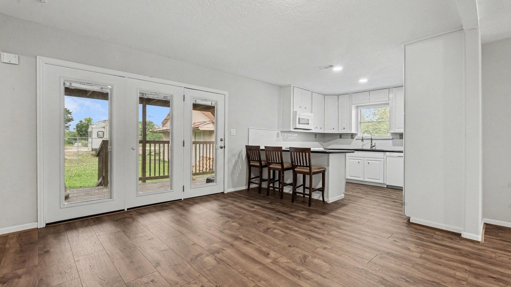 5615 John Martin Road - Photo 8