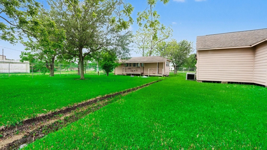 5615 John Martin Road - Photo 22