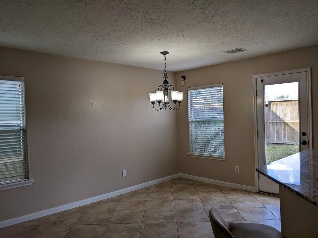 8014 Chasewood Drive - Photo 9