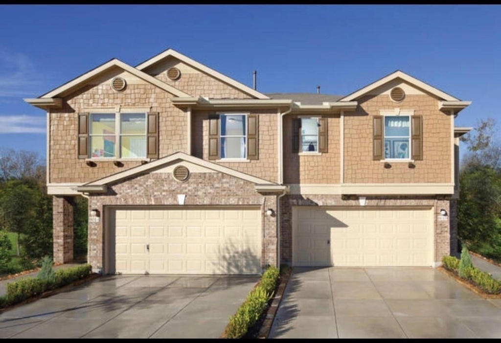 8014 Chasewood Drive - Photo 1