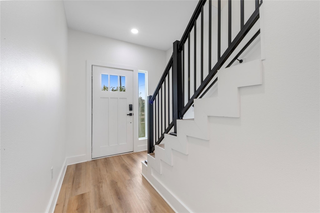 7117 Springdale Street - Photo 5