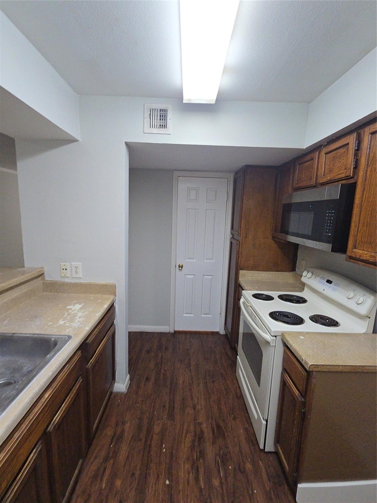 14600 Fonmeadow Drive - Photo 19