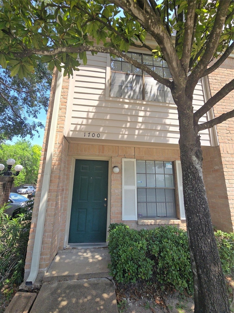 14600 Fonmeadow Drive - Photo 0