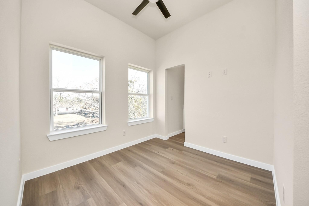 8025 Peachtree Street - Photo 23