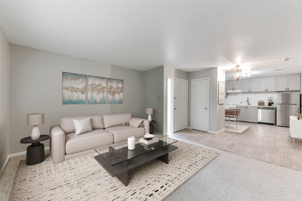 6305 Deerwood Road - Photo 9