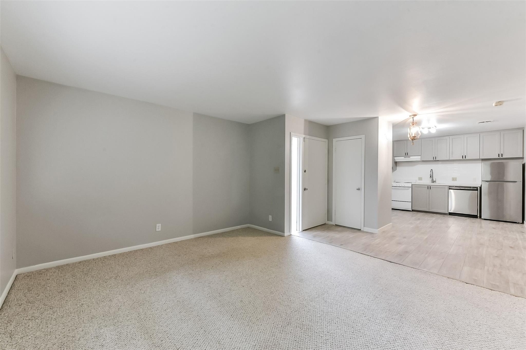 6305 Deerwood Road - Photo 4
