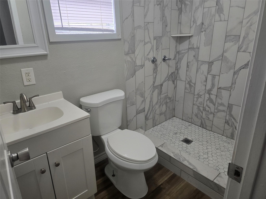 202 N Logan Street - Photo 11