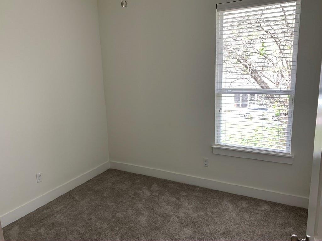 2509 S Grand Boulevard - Photo 11