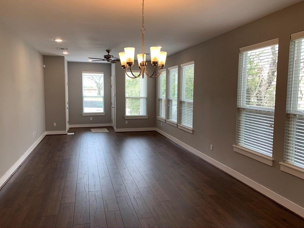 2509 S Grand Boulevard - Photo 2