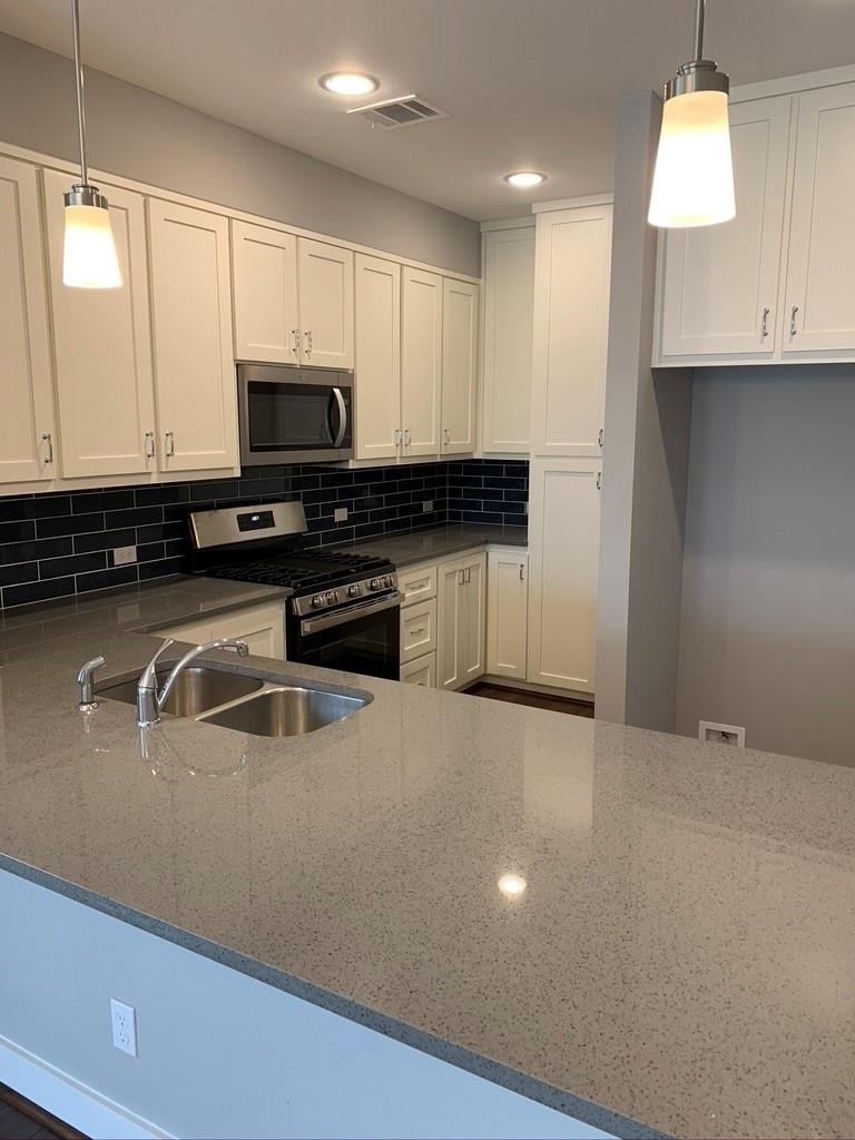 2509 S Grand Boulevard - Photo 4