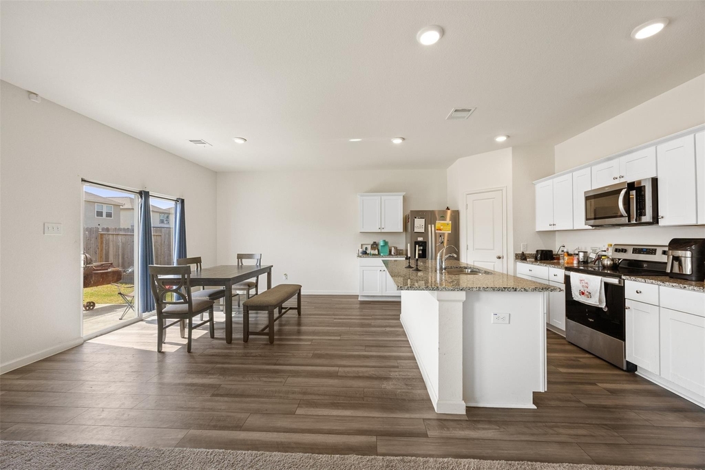 7826 Pink Dahlia Drive - Photo 6