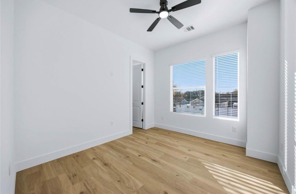 3923 Aledo Street - Photo 9