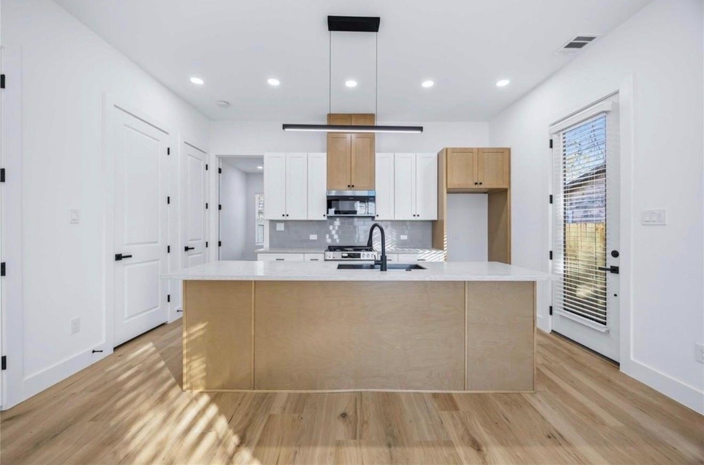 3923 Aledo Street - Photo 4