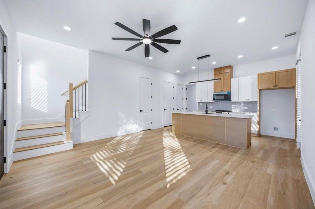 3923 Aledo Street - Photo 1