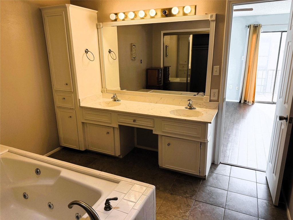 62 Evanston Street - Photo 14