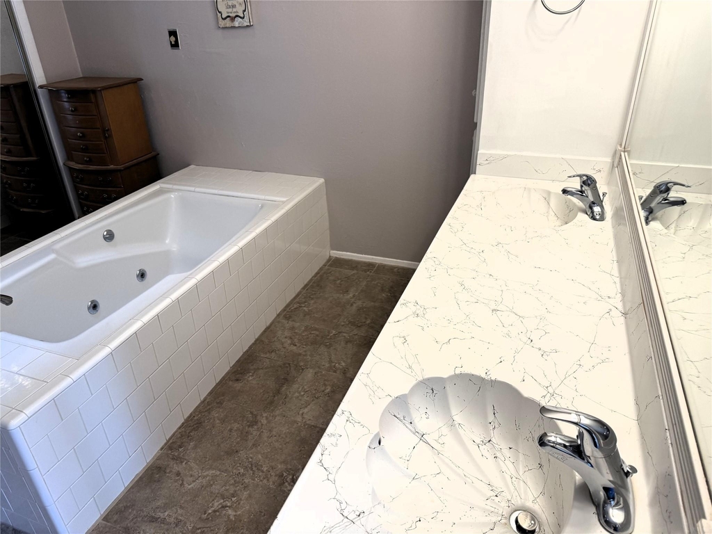 62 Evanston Street - Photo 12