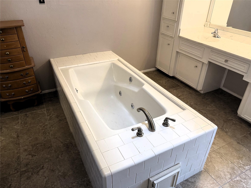 62 Evanston Street - Photo 13