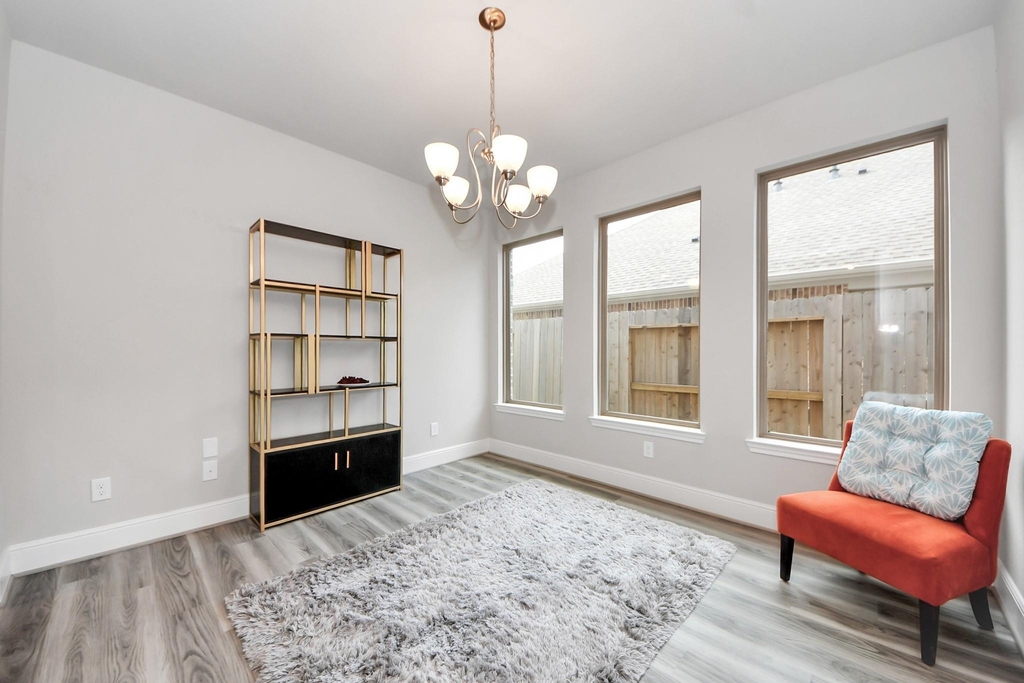 10514 Rigel Ridge Way - Photo 5
