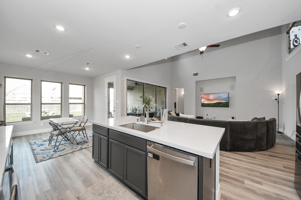 10514 Rigel Ridge Way - Photo 18