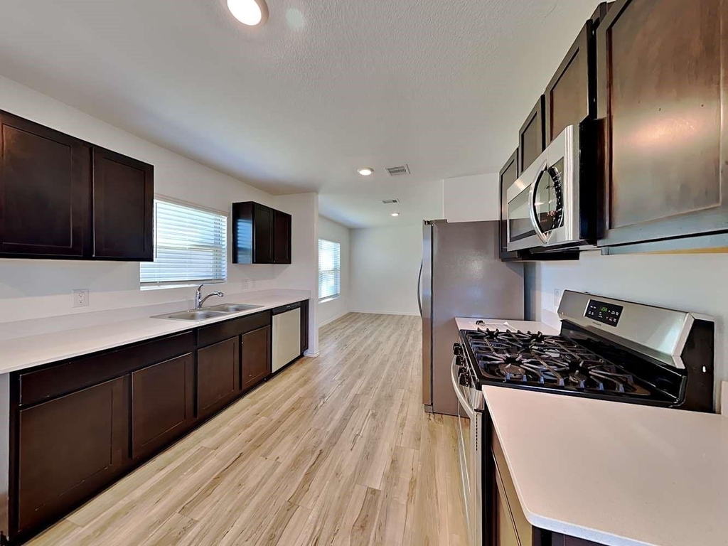 24102 Sonoran Hieghts Court - Photo 5